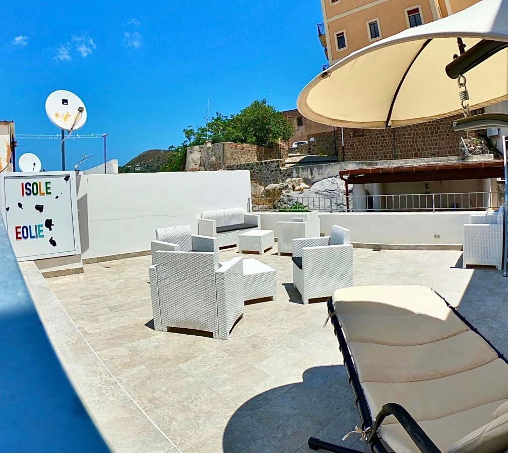 "Sweet Life" Casa Vacanze Lipari  Bagian luar foto