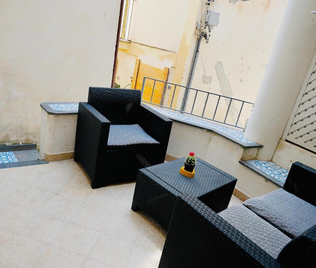 "Sweet Life" Casa Vacanze Lipari  Bagian luar foto