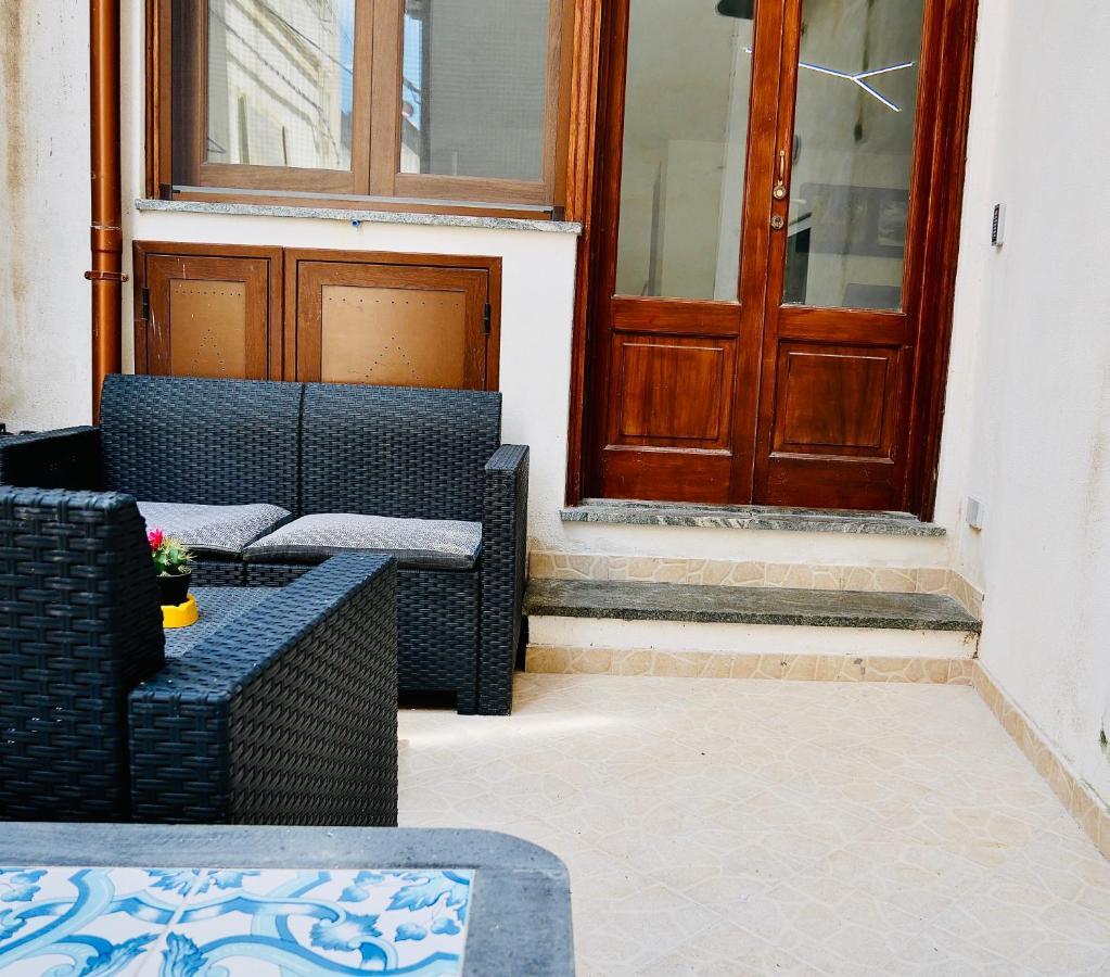 "Sweet Life" Casa Vacanze Lipari  Bagian luar foto